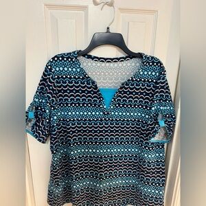 Kim Rogers NWOT Blue geo print blouse